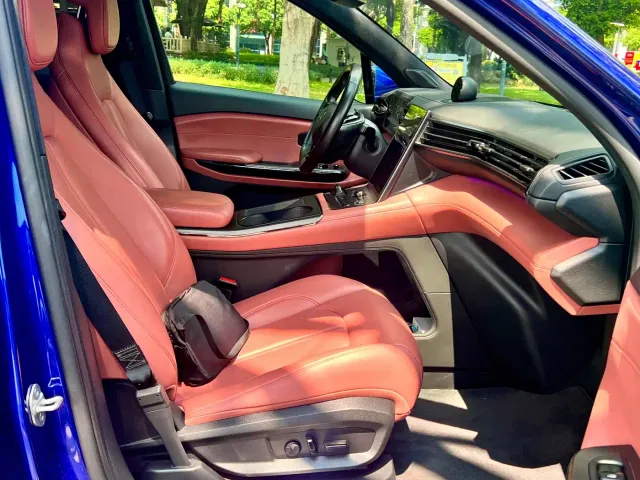 Nio EC6 — Фото автомобиля 12