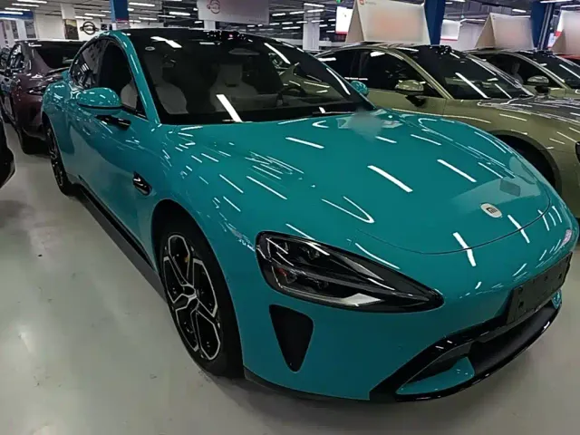 Xiaomi SU7 — Фото автомобиля 3