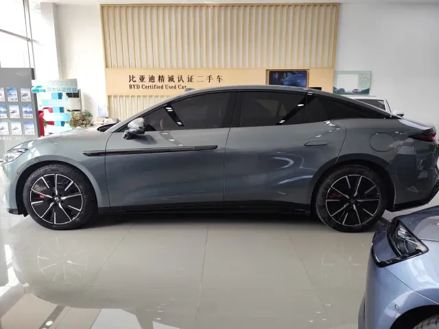 BYD Han L — Фото автомобиля 6