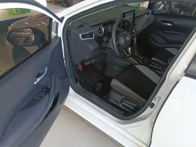 Toyota Corolla — Фото автомобиля 15