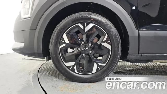 Kia Niro Niro (New) — Фото автомобиля 5