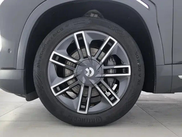 Nio EC6 — Фото автомобиля 17