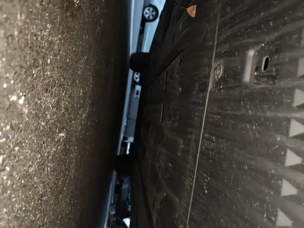 BYD Yuan UP 2025 Smart Drive Edition 401KM Vitality Version — Фото автомобиля 23