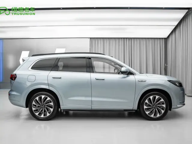 Aito M7 — Фото автомобиля 3