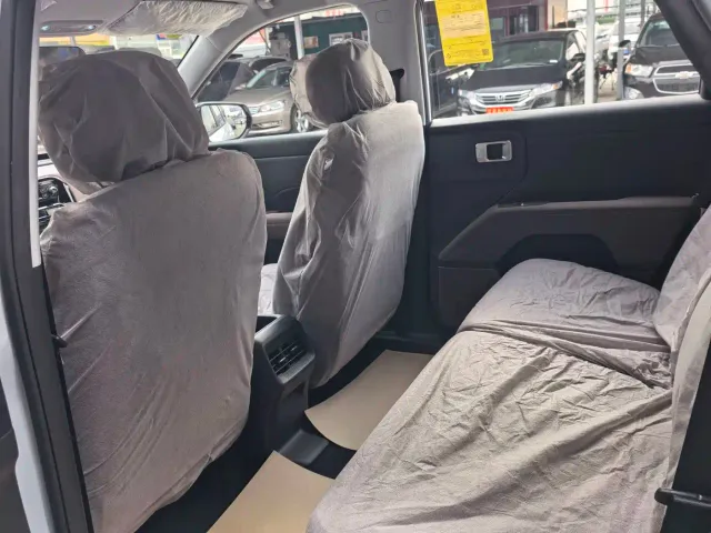 Wuling Starlight 560 — Фото автомобиля 11