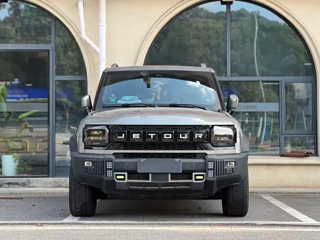Jetour T2 — Фото автомобиля 2