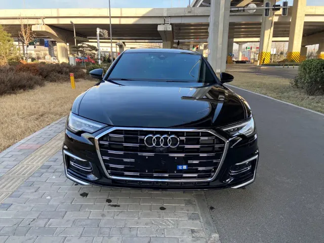 Audi A6L — Фото автомобиля 5