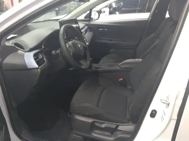 Toyota IZOA — Фото автомобиля 9