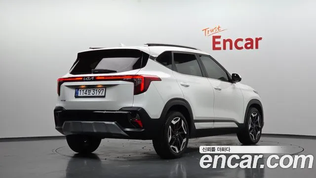Kia Seltos — Фото автомобиля 2