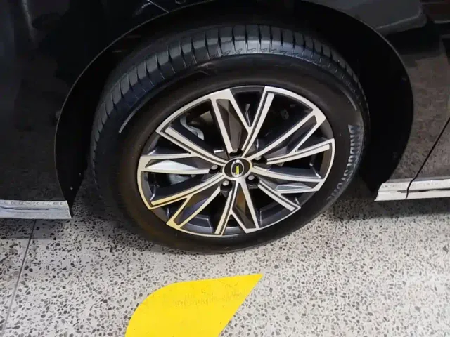 GAC Trumpchi M8 — Фото автомобиля 22