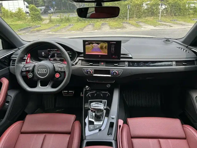 Audi Audi A4L 2024 40 TFSI Luxury Dynamic — Фото автомобиля 10