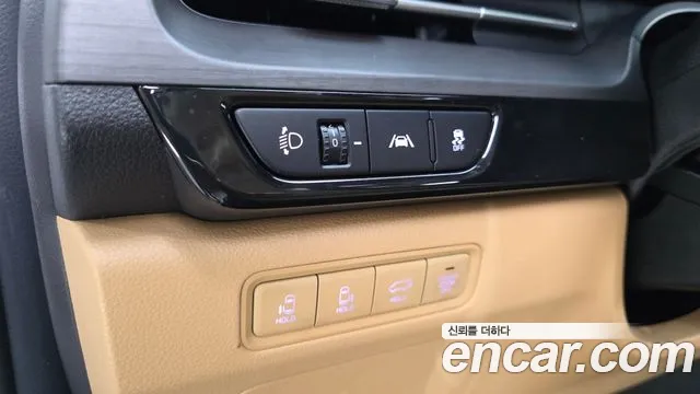 Kia Canival — Фото автомобиля 13