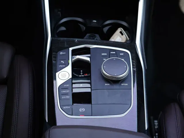 BMW 3 Series — Фото автомобиля 23