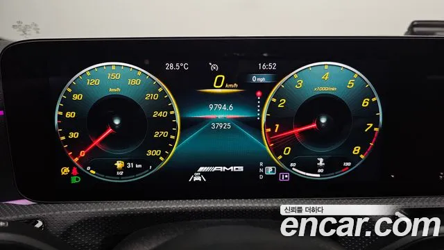 Mercedes-Benz A-Class W177 — Фото автомобиля 11