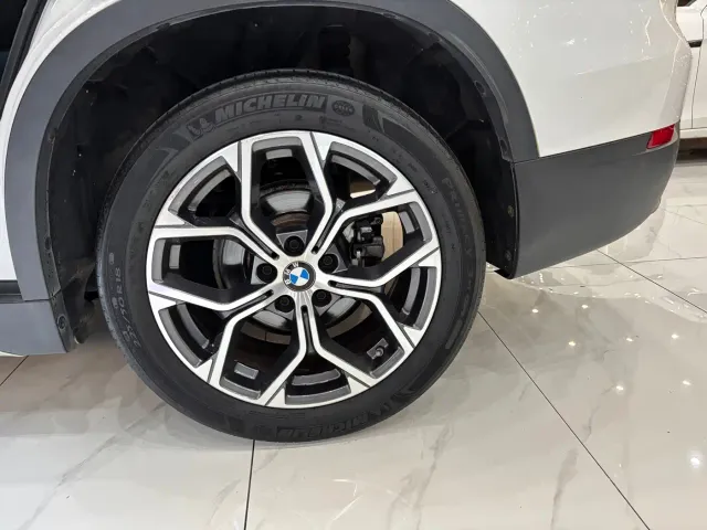 BMW X1 — Фото автомобиля 21