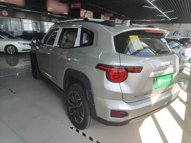 Haval Big Dog — Фото автомобиля 4
