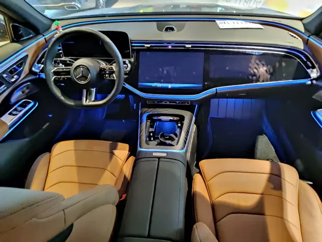 Mercedes-Benz E-Class — Фото автомобиля 9