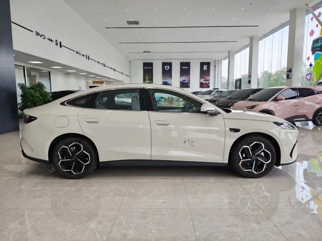 BYD Seal 06 — Фото автомобиля 4