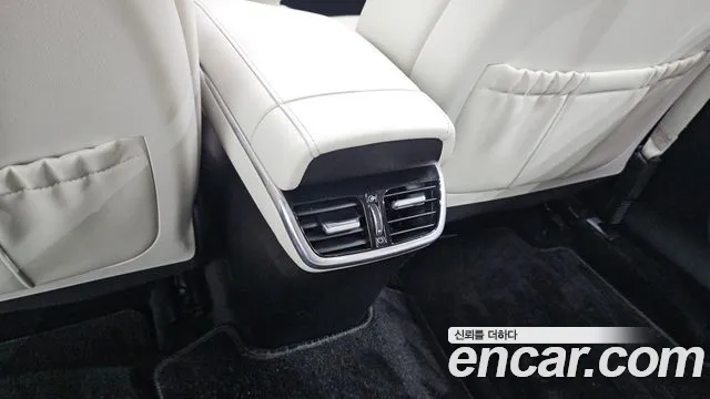 Hyundai Grandeur Новый Grandeur IG — Фото автомобиля 30