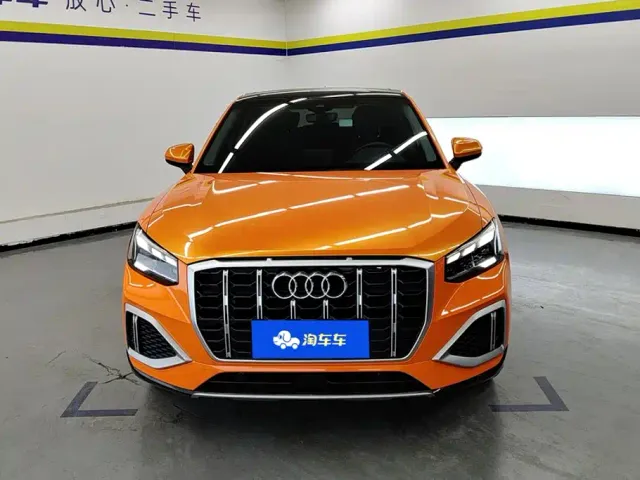 Audi Q2L — Фото автомобиля 2