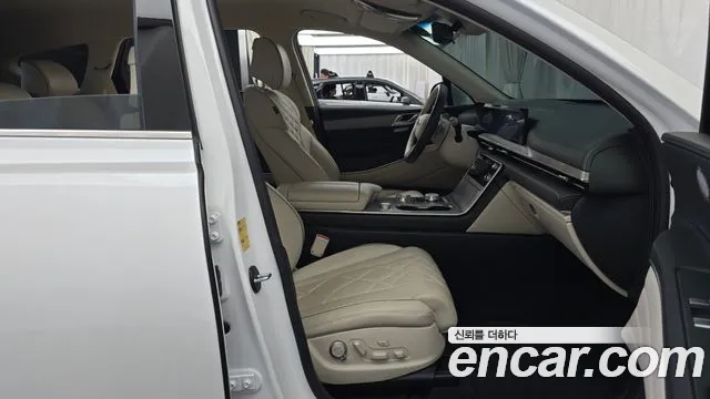 Genesis GV80 — Фото автомобиля 16
