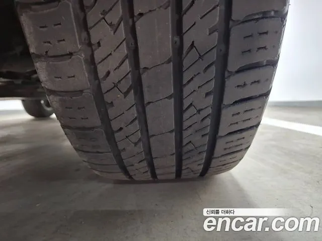 Renault-KoreaSamsung QM6 Новый QM6 2.0 LPe RE Signature 2WD — Фото автомобиля 22