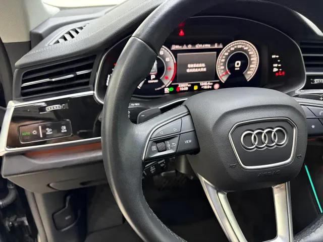 Audi Q8 — Фото автомобиля 13
