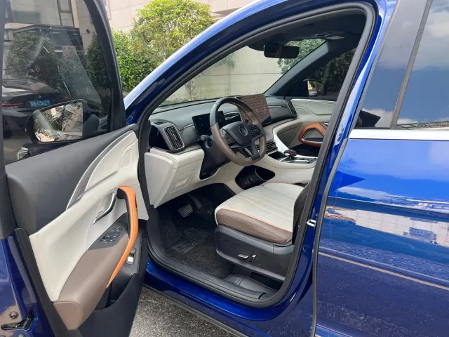 BYD Song Pro — Фото автомобиля 18
