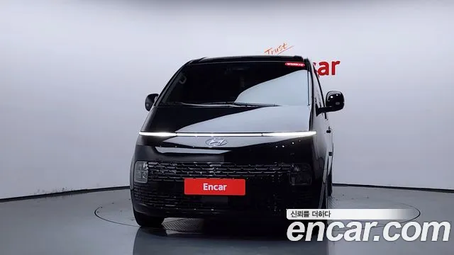 Hyundai Staria — Фото автомобиля 3