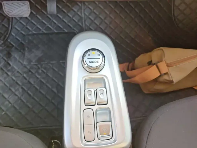 Changan Lumin — Фото автомобиля 13