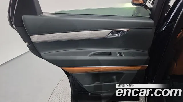 Genesis GV80 — Фото автомобиля 14