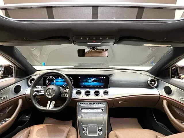 Mercedes-Benz E-Class — Фото автомобиля 4