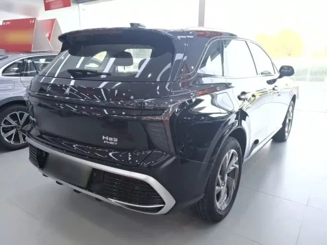 Hongqi HS3 PHEV — Фото автомобиля 6
