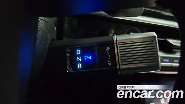 Hyundai Grandeur GN7 — Фото автомобиля 12