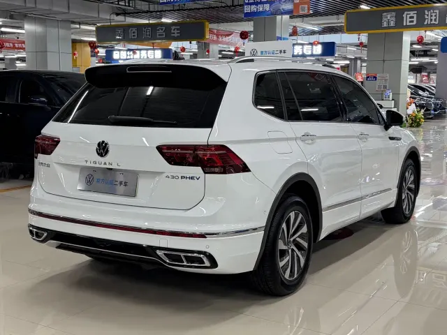 Volkswagen Tiguan L PHEV — Фото автомобиля 4