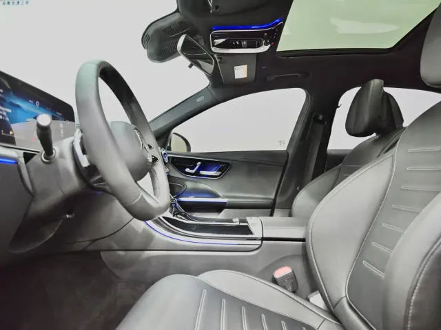 Mercedes-Benz C-Class — Фото автомобиля 6