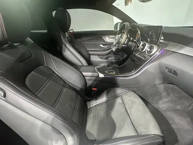 Mercedes-Benz C-Class — Фото автомобиля 15