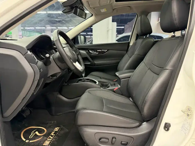 Nissan X-Trail — Фото автомобиля 13