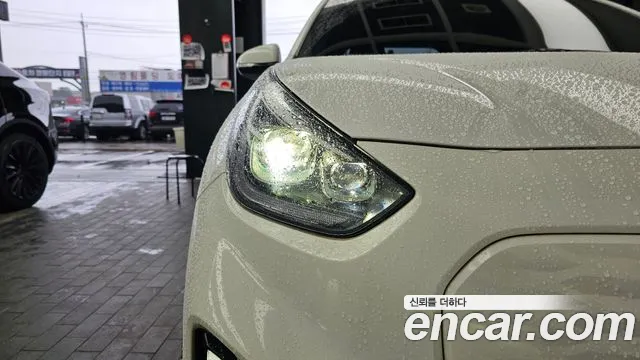 Kia Niro Niro Plus Air — Фото автомобиля 21