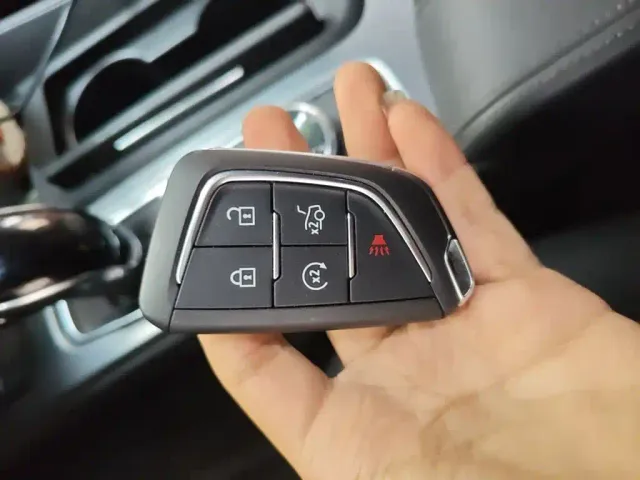 Cadillac CT5 — Фото автомобиля 9