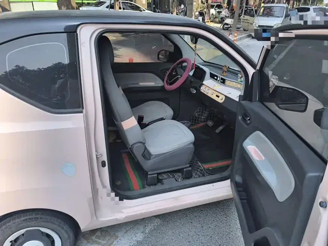 Wuling Hongguang Mini EV — Фото автомобиля 17