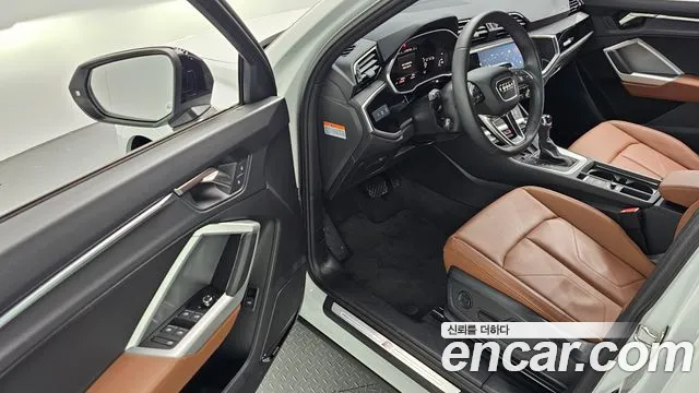 Audi Q3 35 TDI Premium — Фото автомобиля 10