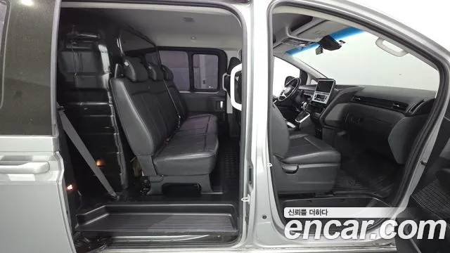 Hyundai Staria Staria Карго 5 мест — Фото автомобиля 11