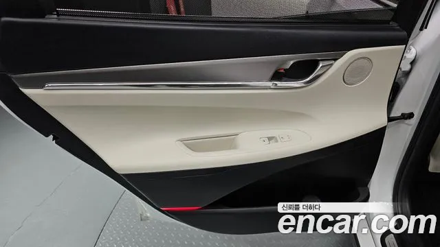Hyundai Grandeur New — Фото автомобиля 14