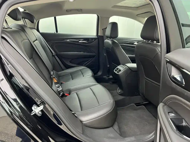 Buick Regal — Фото автомобиля 17