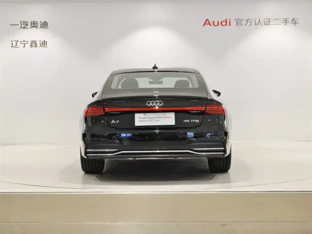 Audi A7 — Фото автомобиля 5