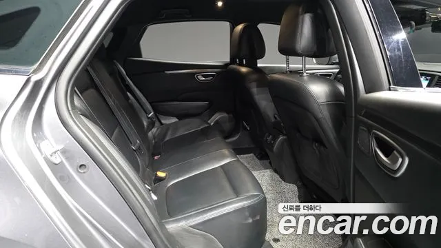 Renault Korea SM6 — Фото автомобиля 18