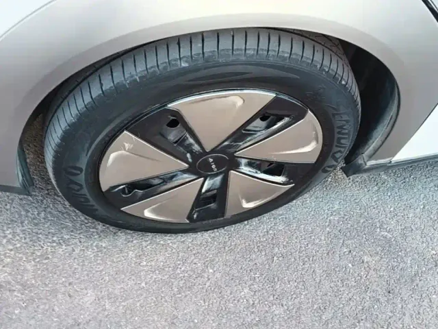 GAC Aion Y — Фото автомобиля 22