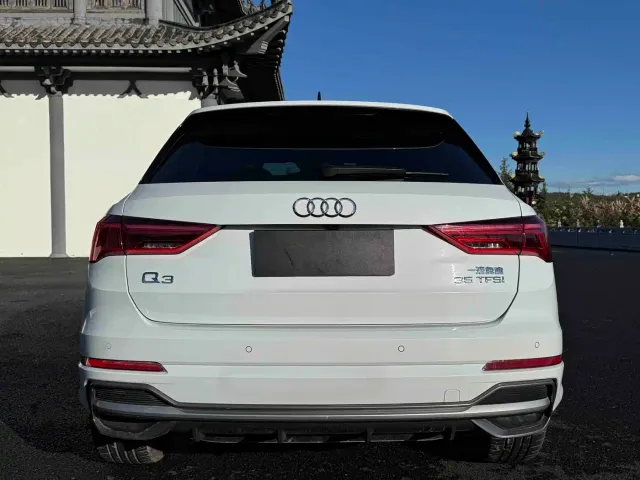 Audi Q3 — Фото автомобиля 5