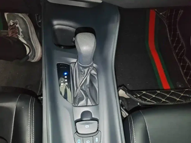 Toyota IZOA — Фото автомобиля 13
